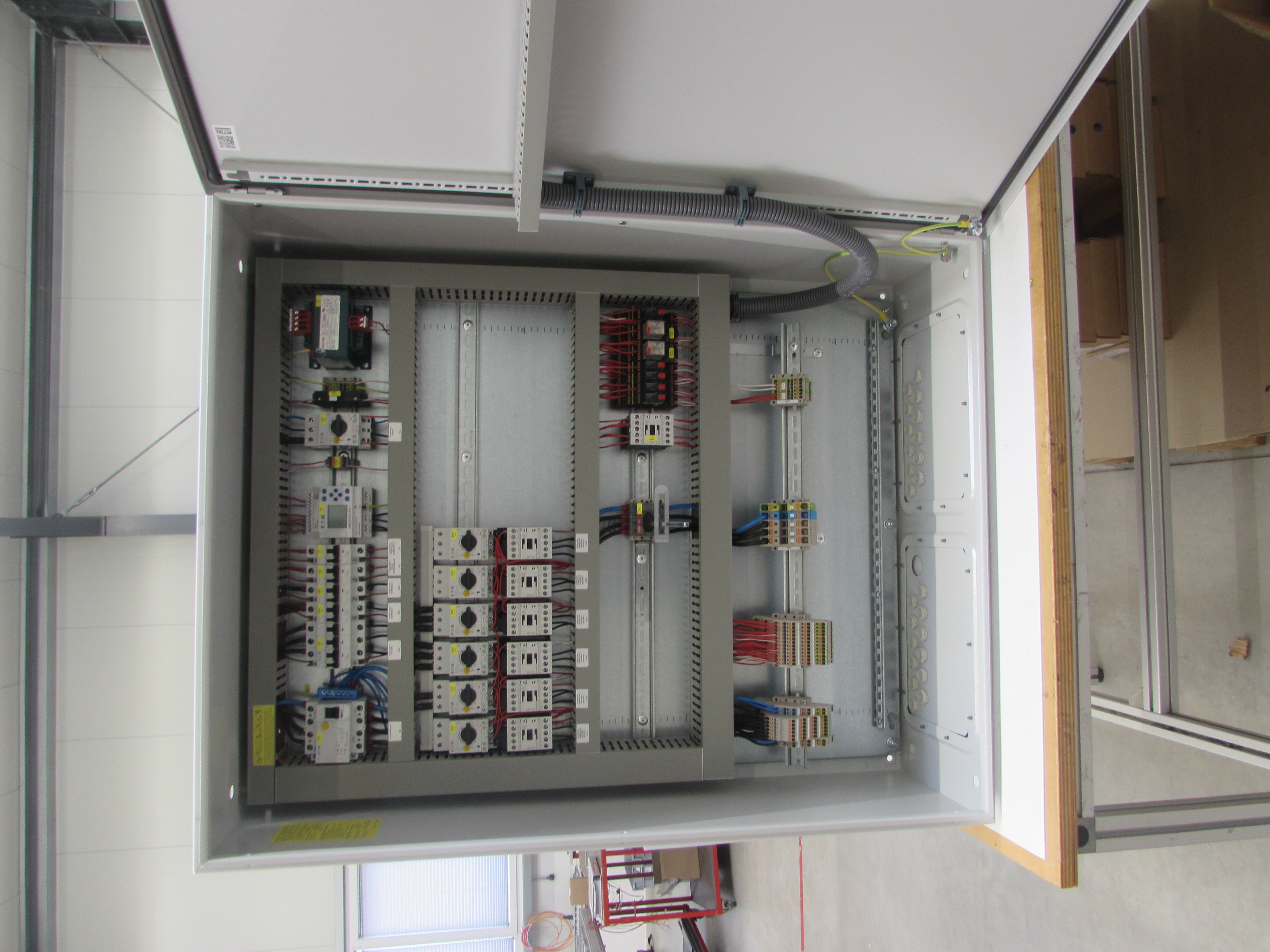 Control cabinet egg cross collection house 1 + 2